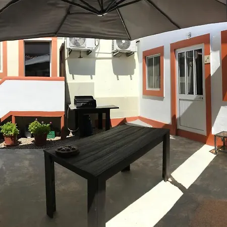 Casa O Futuro Bed & Breakfast Alcobaca