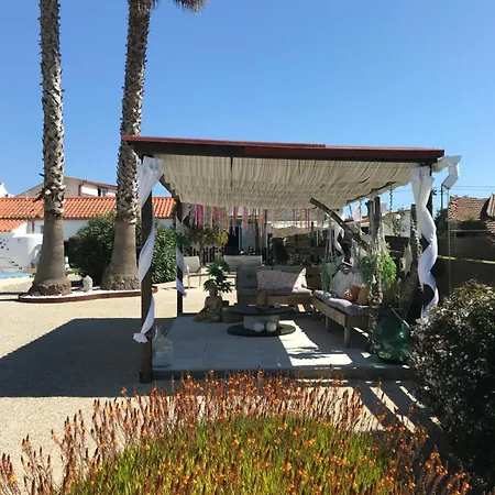 Casa O Futuro Alojamento de Acomodação e Pequeno-almoço Alcobaça