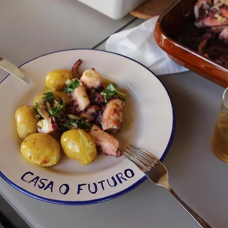 Casa O Futuro ベッド・アンド・ブレックファスト 4*