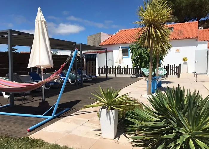 Casa O Futuro Alojamento de Acomodação e Pequeno-almoço 4*